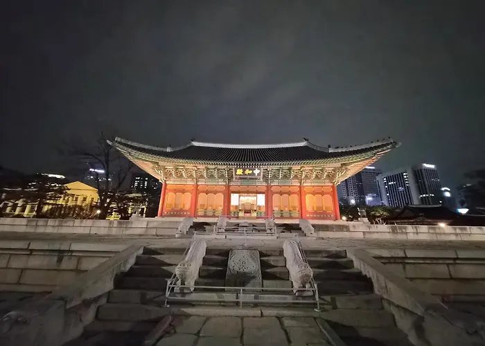 Jeongdong 25, Hall & Deoksugung